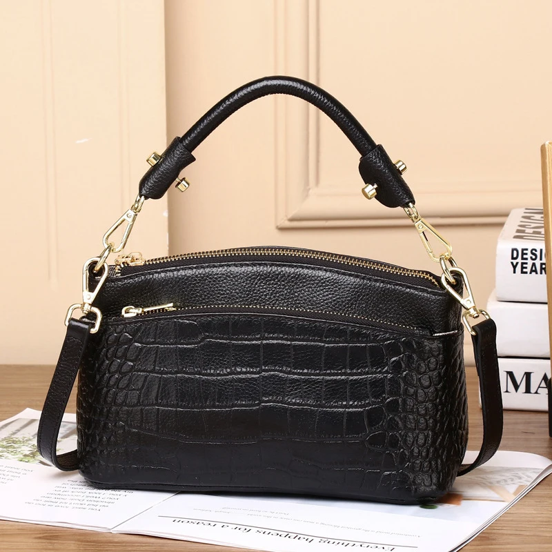 High Quality Genuine Leather Shoulder Messenger Bag Small Tote Women 2022 Luxury Designer Crossbody Bag Ladies Handbag And Purse
High Quality Genuine Leather Shoulder Messenger Bag Small Tote Women 2022 Luxury Designer Crossbody Bag Ladies Handbag And Purse