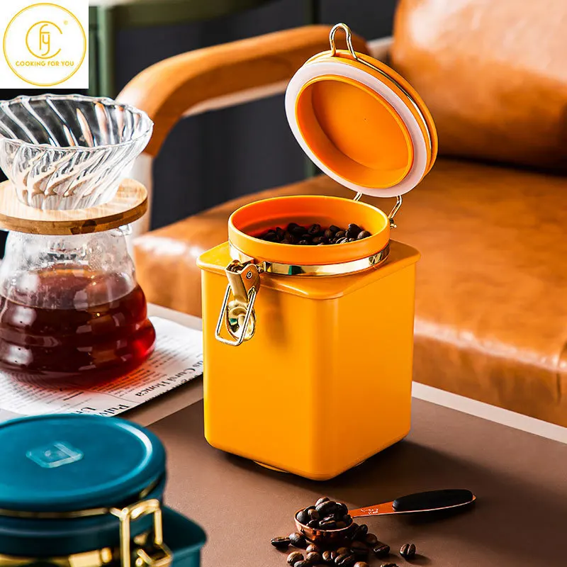 1.1L Plastic Square Food Storage Jar with Lid Coffee Beans Tea Grains Canister Storage Tank Kitchen Storage Container Items
1.1L Plastic Square Food Storage Jar with Lid Coffee Beans Tea Grains Canister Storage Tank Kitchen Storage Container Items