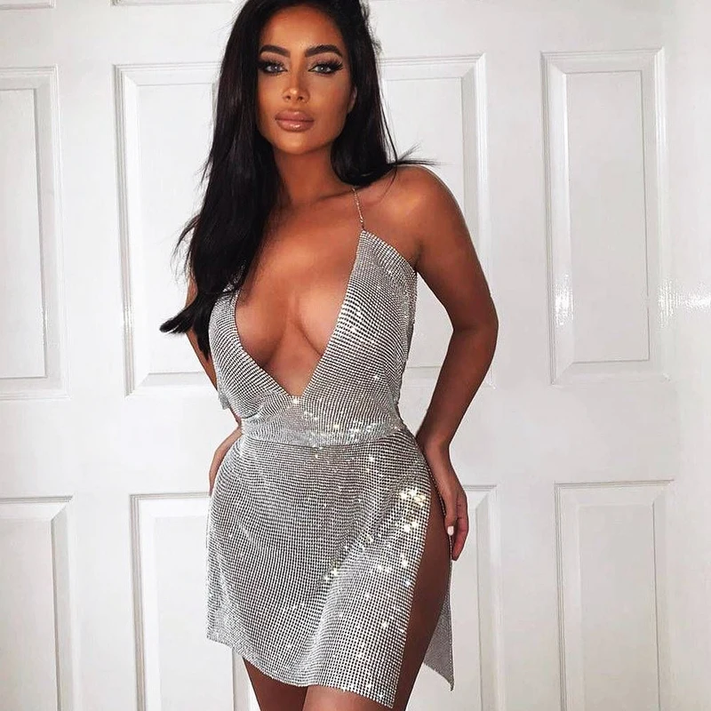 Sexy Deep V Crystal Rhinestones Dresses for Women Backless Sleeveless Sling Mini Skirt Nightclub Stage Shiny High Split Dress
Sexy Deep V Crystal Rhinestones Dresses for Women Backless Sleeveless Sling Mini Skirt Nightclub Stage Shiny High Split Dress