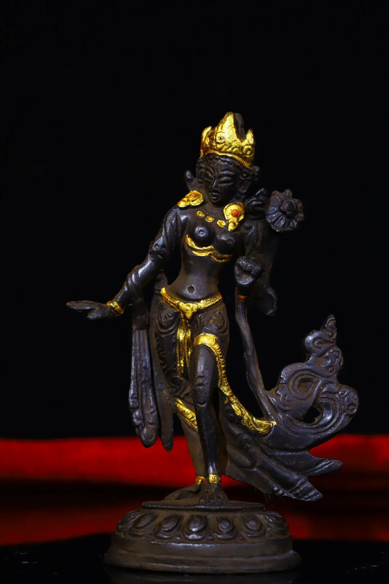 CHina Elaboration Old Tibet Bronze Hand Made Chiseling Figure Of The Buddha Metal Crafts Home Decorate#7
CHina Elaboration Old Tibet Bronze Hand Made Chiseling Figure Of The Buddha Metal Crafts Home Decorate#7