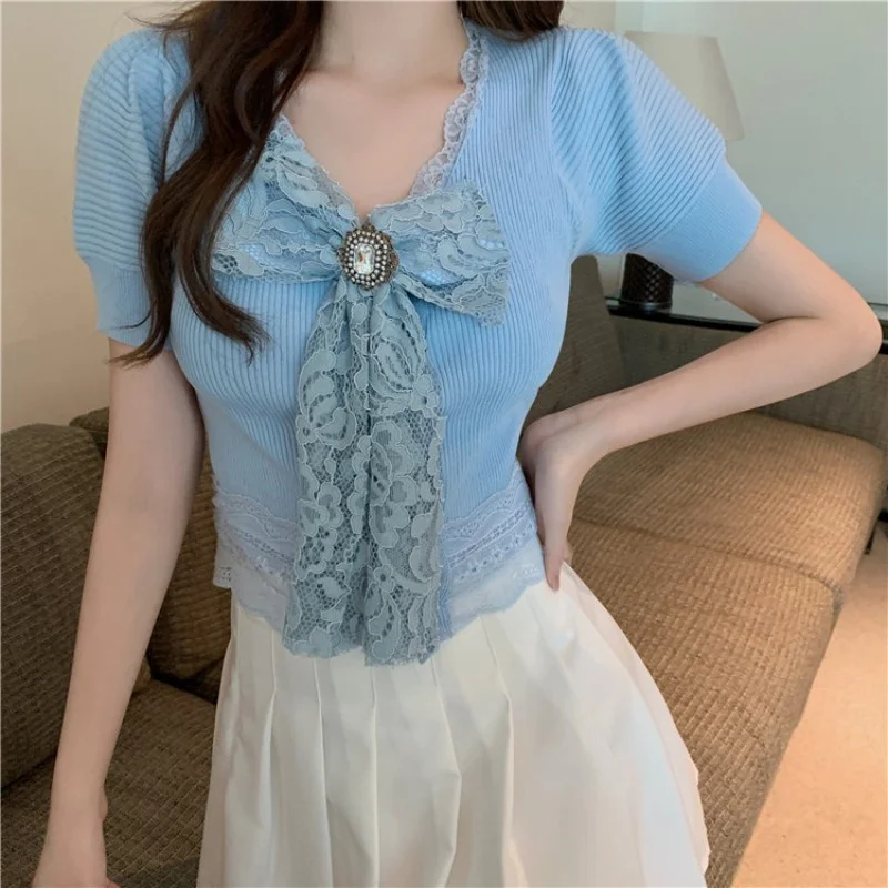 Summer Design Sense Diamond-encrusted Large Bow Lace Trim Short T-shirt Top Women Shirts for Women Tops Womens Clothing T Shirt
Summer Design Sense Diamond-encrusted Large Bow Lace Trim Short T-shirt Top Women Shirts for Women Tops Womens Clothing T Shirt