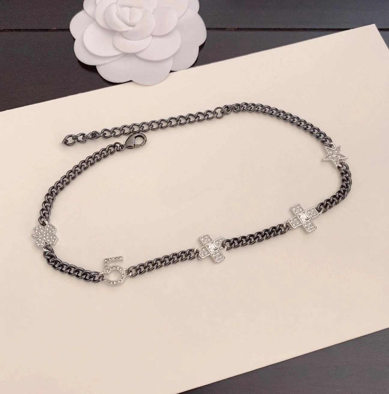 Hot Brand Vintage Cross Clover Silver Crystal Punk Necklaces Jewelry For Women Wedding Black Link Chain Choker Pendant Necklace
Hot Brand Vintage Cross Clover Silver Crystal Punk Necklaces Jewelry For Women Wedding Black Link Chain Choker Pendant Necklace
