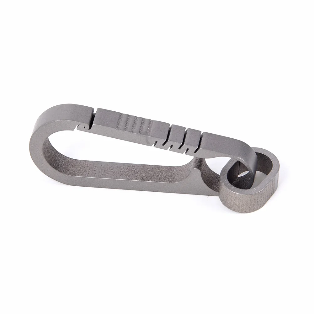 High Load Capacity Men's Titanium Alloy Keychains Car Key Waist Keychain Pendant Hanging 55mm Outdoor Multi Tool
High Load Capacity Men's Titanium Alloy Keychains Car Key Waist Keychain Pendant Hanging 55mm Outdoor Multi Tool