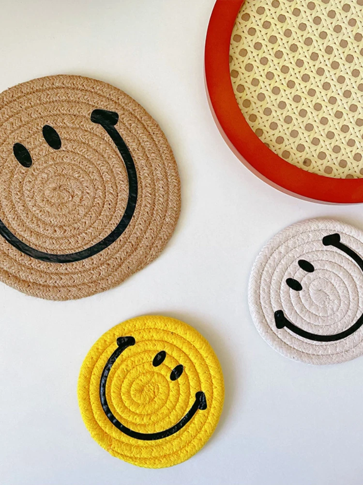 5PCs New Cotton and Linen Smiling Face Coaster Artificial Woven Placemat Nordic
5PCs New Cotton and Linen Smiling Face Coaster Artificial Woven Placemat Nordic