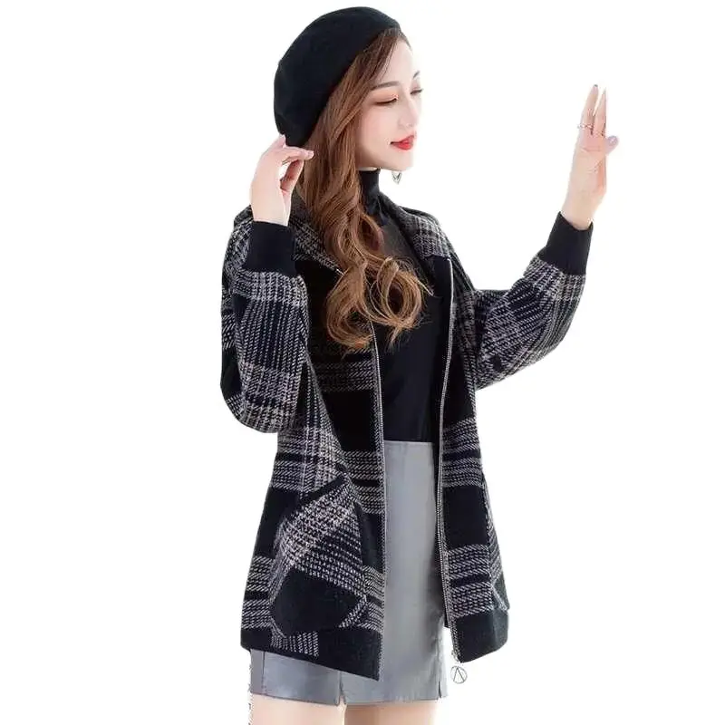 Short Plaid Coats 2022 New Spring Autumn Loose Zipper Cardigan Hooded Collar Long Sleeve Pockets Warm Casual Women's Top Female
Short Plaid Coats 2022 New Spring Autumn Loose Zipper Cardigan Hooded Collar Long Sleeve Pockets Warm Casual Women's Top Female