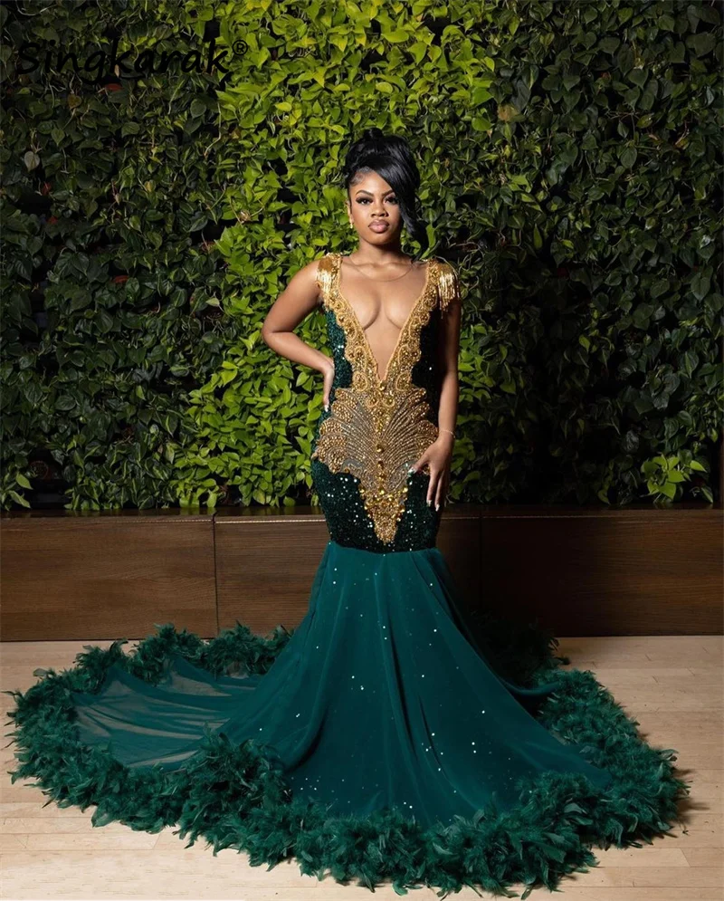 

Sparkly Hunter Green Mermaid Long Prom Dresses 2023 Sexy Golden Feathers Crystals Tassel Beads Party Gowns Robe De Bal Open Back