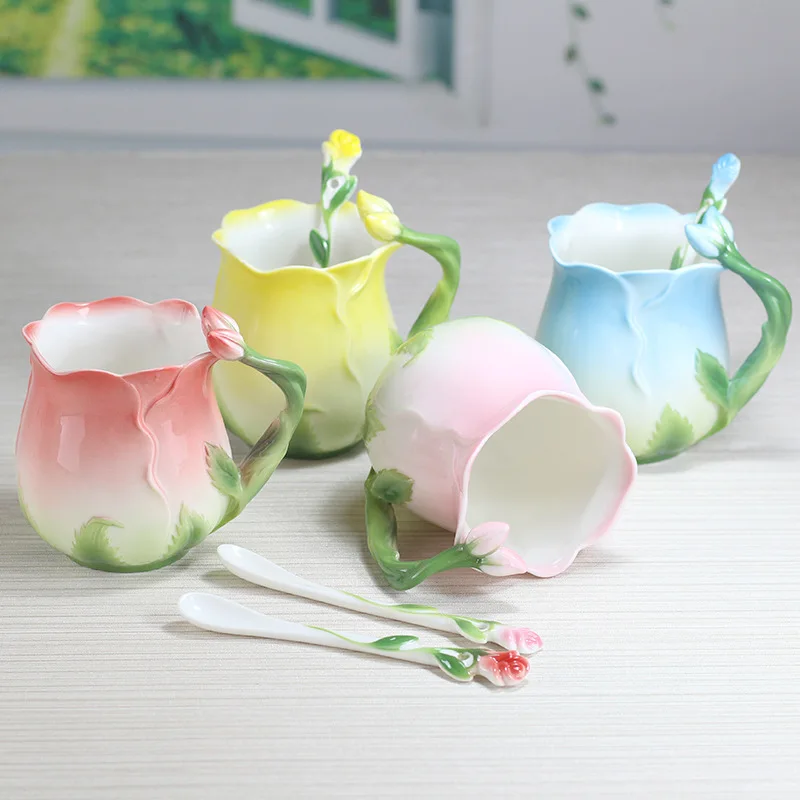 New Rose Mug Creative European Enamel Coffee Modeling Aesthetic Style Ceramic Cup Pastoral Four-color Large Capacity
New Rose Mug Creative European Enamel Coffee Modeling Aesthetic Style Ceramic Cup Pastoral Four-color Large Capacity