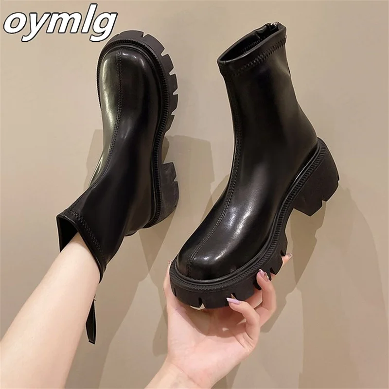 New short women's boots, soft leather elastic boots, thin thick-soled sleeve single boots, round toe all-match boots
New short women's boots, soft leather elastic boots, thin thick-soled sleeve single boots, round toe all-match boots