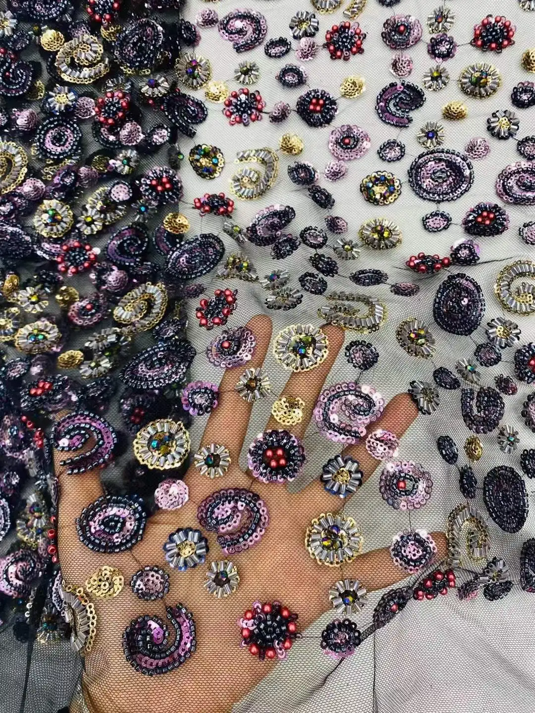 Роскошные африканские бусины, блестки, кружевная ткань 2023, Высококачественная французская вышивка жениха, нигерийские сетчатые кружевные ткани для шитья, 5 ярдов
Роскошные африканские бусины, блестки, кружевная ткань 2023, Высококачественная французская вышивка жениха, нигерийские сетчатые кружевные ткани для шитья, 5 ярдов