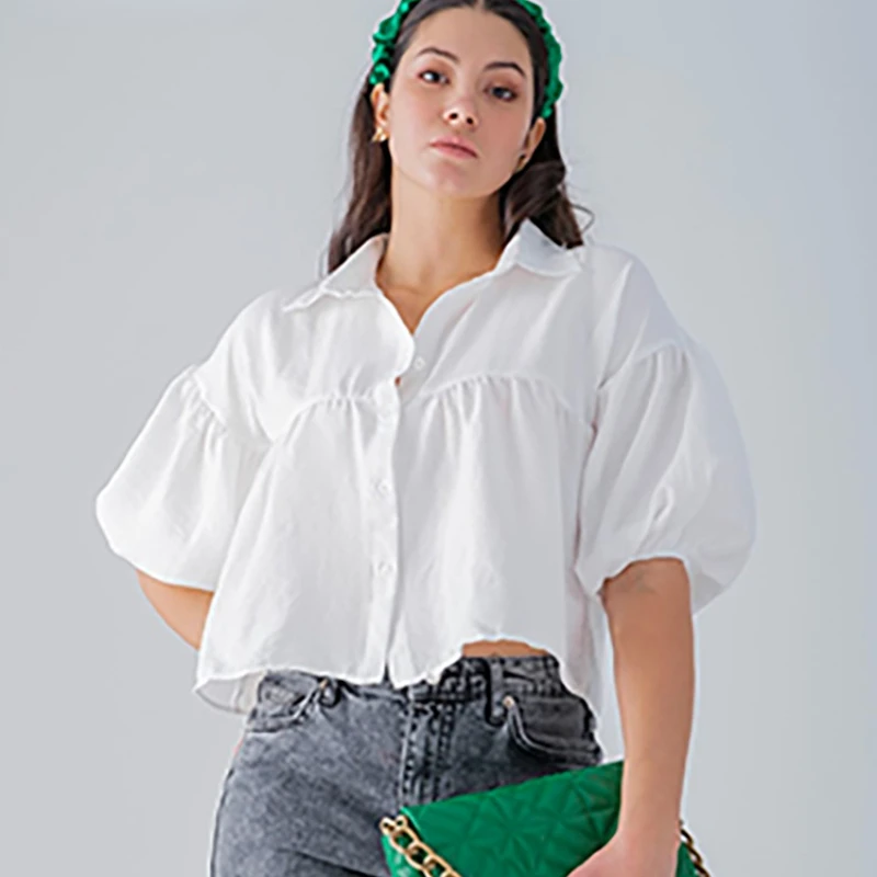Summer Lapel Ruffle Lantern Sleeves Ladies Office Blouses Women 2022 Elegant Rose Red Single-Breasted Shirt Casual Pleated Top
Summer Lapel Ruffle Lantern Sleeves Ladies Office Blouses Women 2022 Elegant Rose Red Single-Breasted Shirt Casual Pleated Top