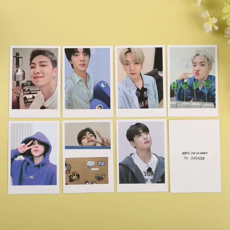 Новинка 2022, памятная Фотокарта Kpop Bangtan Boys, милые картинки, Lomo-карты, дизайнерские фотографические карты для членов
Новинка 2022, памятная Фотокарта Kpop Bangtan Boys, милые картинки, Lomo-карты, дизайнерские фотографические карты для членов