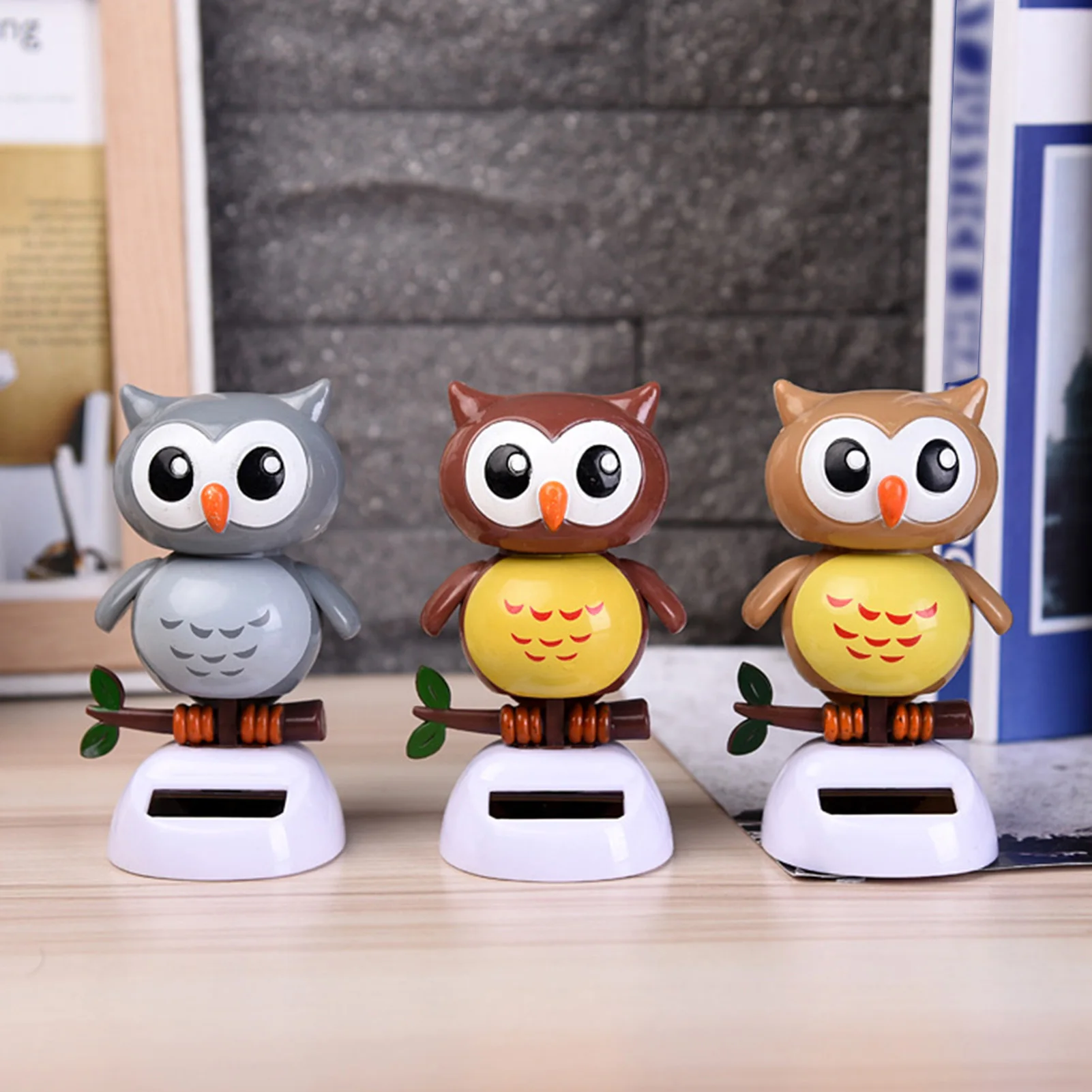 Car Ornament Cute Owl Birds Car Styling Solar Powered Swing Doll Auto Accessories Dancing Shaking Head Dashboard Decoration Gift
Car Ornament Cute Owl Birds Car Styling Solar Powered Swing Doll Auto Accessories Dancing Shaking Head Dashboard Decoration Gift