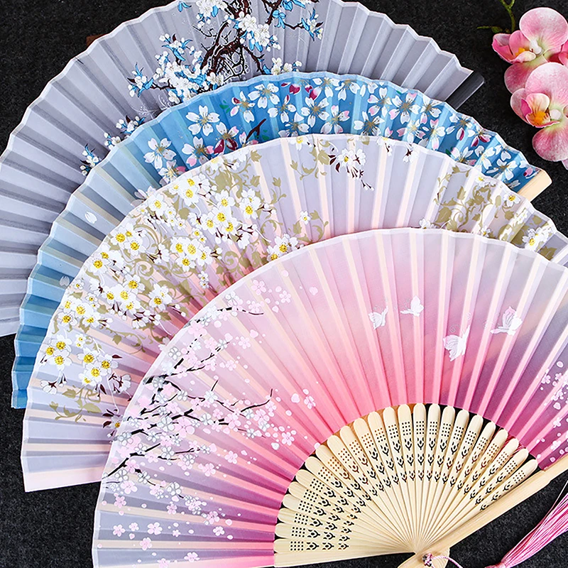 Vintage Style Silk Folding Fan Chinese Japanese Pattern Art Craft Gift Home Decoration Ornaments Dance Hand Fan
Vintage Style Silk Folding Fan Chinese Japanese Pattern Art Craft Gift Home Decoration Ornaments Dance Hand Fan