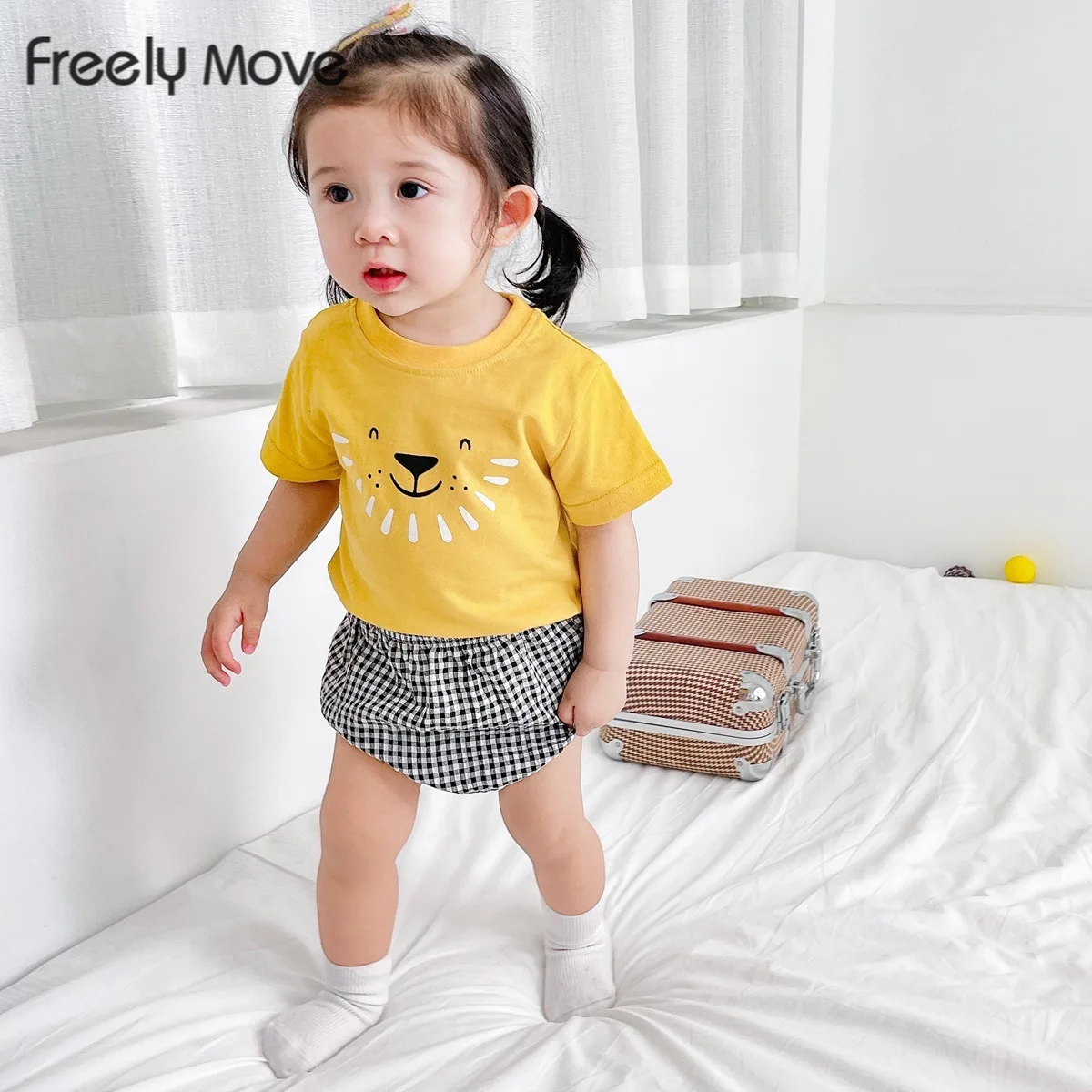 Freely Move Baby Clothing Set Children's Cartoon Short-sleeve Shorts Two Piece Suit Summer Newborn Boys Girls Pants Outfit
Freely Move Baby Clothing Set Children's Cartoon Short-sleeve Shorts Two Piece Suit Summer Newborn Boys Girls Pants Outfit