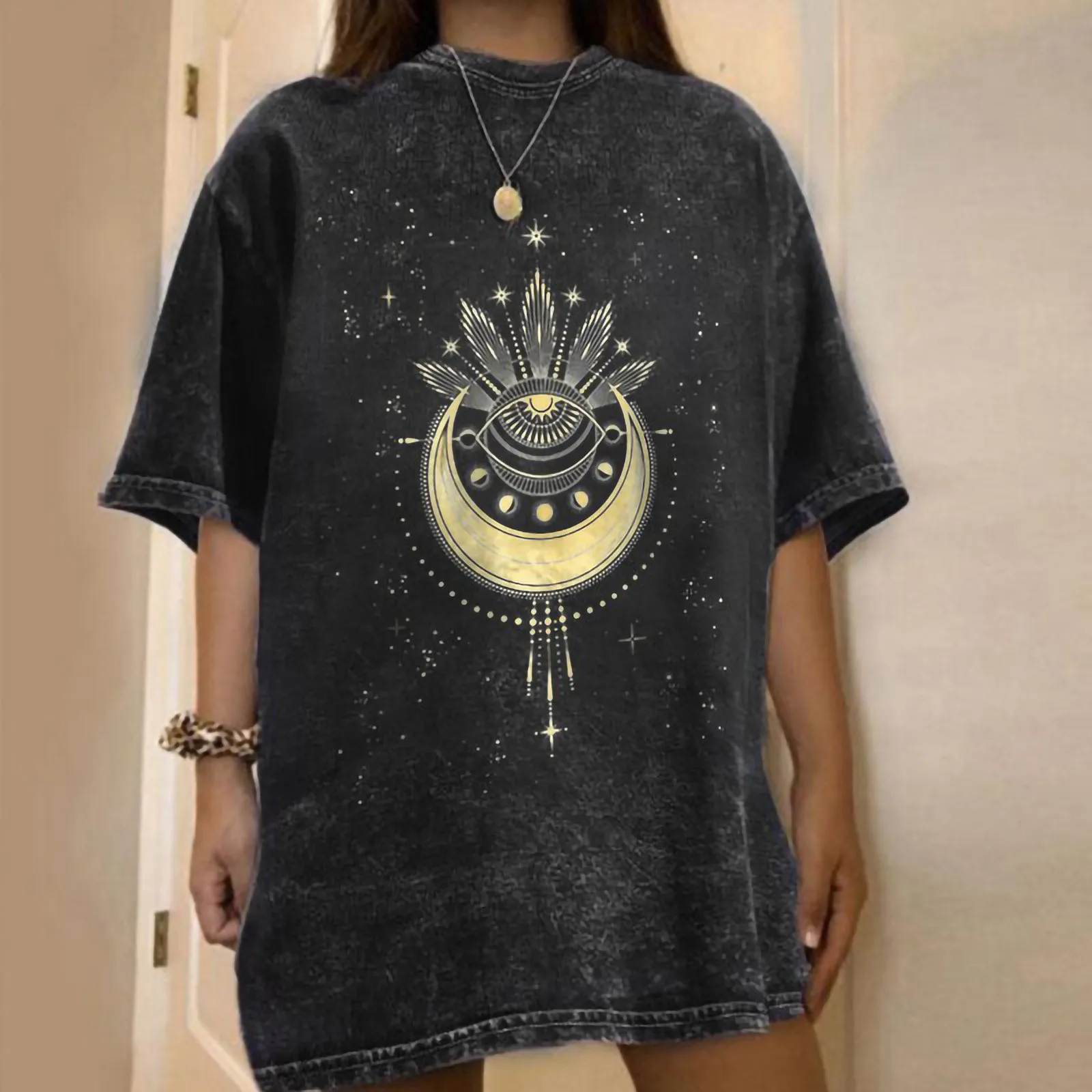 Casualoversized T-shirt Black Top Female Vintage Tshirt Sun Moon T-shirts Women Summer 2021 Short Sleeve Tees Tops Tee Shirt
Casualoversized T-shirt Black Top Female Vintage Tshirt Sun Moon T-shirts Women Summer 2021 Short Sleeve Tees Tops Tee Shirt