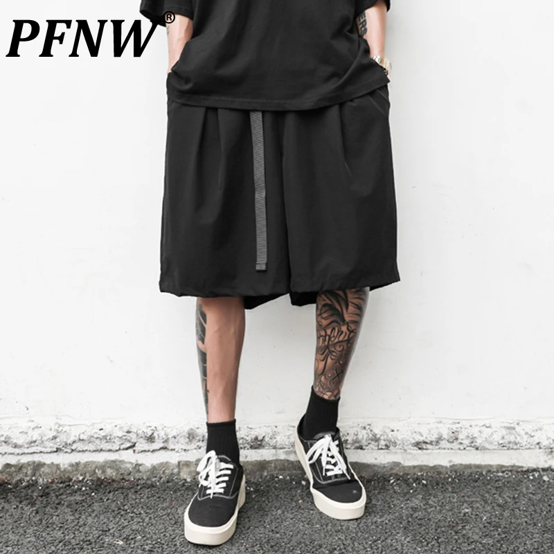 PFNW Spring Summer Men's Darkwear Straight Loose Fashion Shorts Thin Belt Design Vintage Casual Knee Length Suit Pants 12A7530
PFNW Spring Summer Men's Darkwear Straight Loose Fashion Shorts Thin Belt Design Vintage Casual Knee Length Suit Pants 12A7530