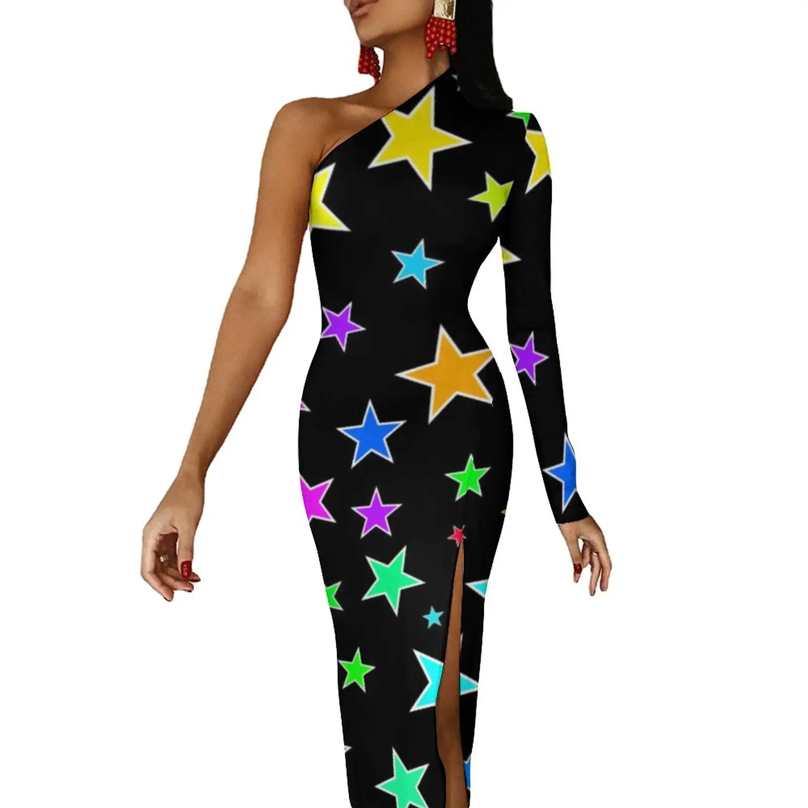 Платье-макси с длинным рукавом и принтом звезд 
Платье-макси с длинным рукавом и принтом звезд