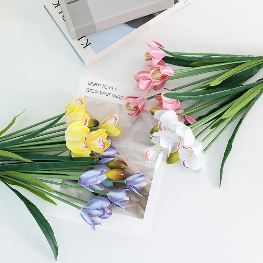Simulated Flower Great No Watering Easy to Care with Green Leaves Simulation Flower Wedding Accessories
Simulated Flower Great No Watering Easy to Care with Green Leaves Simulation Flower Wedding Accessories