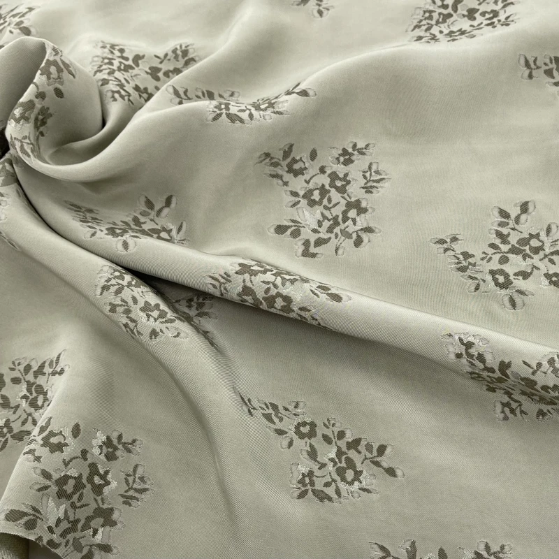 NO83 2023 New Drape Gloss Antique Grey-green Acetate Jacquard Fabric For Women's Fashion Dress DIY Sewing Materials
NO83 2023 New Drape Gloss Antique Grey-green Acetate Jacquard Fabric For Women's Fashion Dress DIY Sewing Materials
