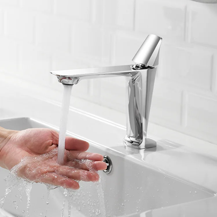 Смеситель KEMAIDI из розового золота для раковины в ванную комнату, квадратный латунный кран для ванной комнаты, белая ручка для раковины под раковину, кран для раковины
Смеситель KEMAIDI из розового золота для раковины в ванную комнату, квадратный латунный кран для ванной комнаты, белая ручка для раковины под раковину, кран для раковины