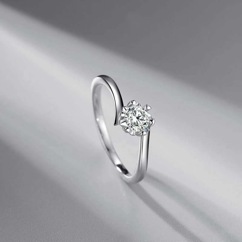 Korean Style Snowflake Simulation Moissan Silver Color Platinum Plated Zircon Ring Six Prong Elegant Engagement Ring
Korean Style Snowflake Simulation Moissan Silver Color Platinum Plated Zircon Ring Six Prong Elegant Engagement Ring