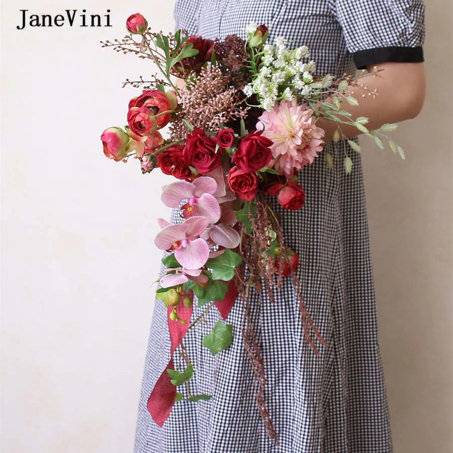 

JaneVini 2022 New Elegant Red Silk Roses Waterfall Bridal Bouquets Artificial Flowers Bouquet Wedding Accessories Ramos De Novia