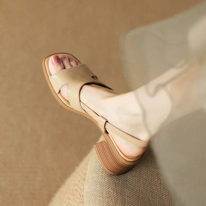 2023 mother Sandals Women Summer Square Chunky Heels Black Buckle Ankle Strap High Block Heel Open Toe Party Sandals Woman Pumps
2023 mother Sandals Women Summer Square Chunky Heels Black Buckle Ankle Strap High Block Heel Open Toe Party Sandals Woman Pumps