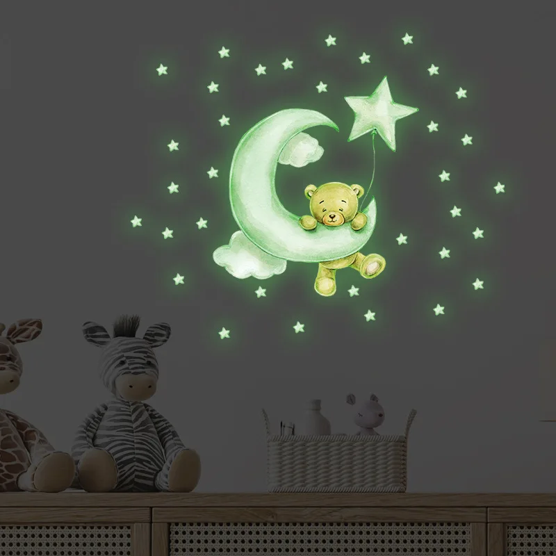 Светящиеся наклейки на стену "Мишка на луне"
Светящиеся наклейки на стену "Мишка на луне"