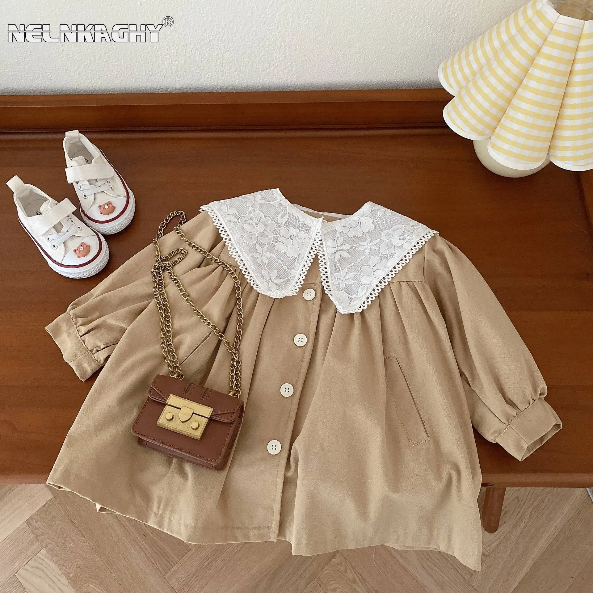 2023 Autumn New In Kids Baby Girls Full Sleeve Single-breasted Solid Color Top Windbreak + Lace Collar Children Clothing 6M-5Y
2023 Autumn New In Kids Baby Girls Full Sleeve Single-breasted Solid Color Top Windbreak + Lace Collar Children Clothing 6M-5Y