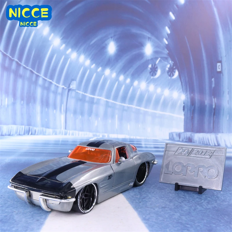 Nicce 1:24 1963 Chevrolet Corvette высокий имитационный изысканный литой игрушечный автомобиль Стайлинг Игрушечная модель из сплава J74
Nicce 1:24 1963 Chevrolet Corvette высокий имитационный изысканный литой игрушечный автомобиль Стайлинг Игрушечная модель из сплава J74
