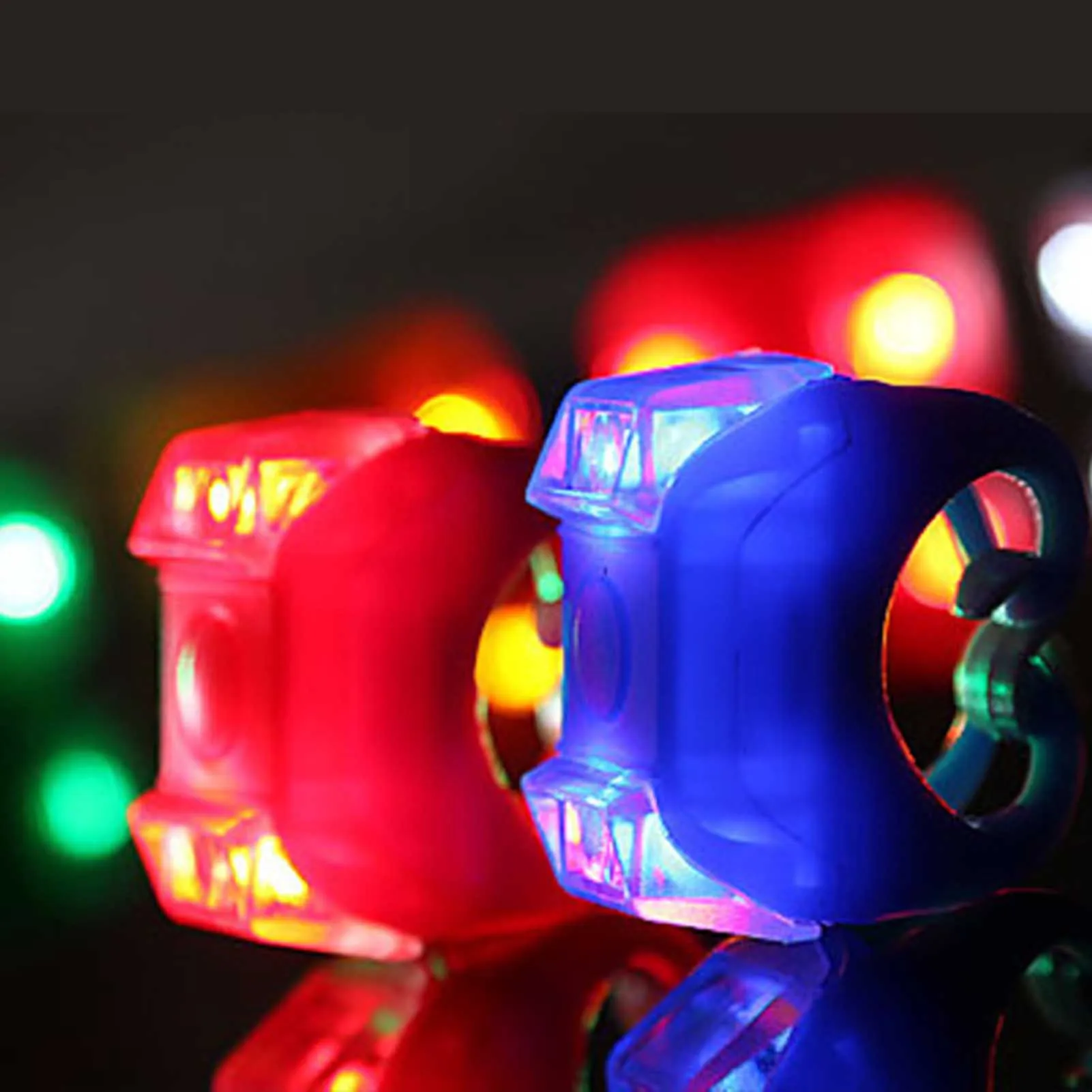 5Pcs Kayak Lights LED Safety Light 3 Types Lighting Modes Portable Navigation Lights with Easy Clip-On Button
5Pcs Kayak Lights LED Safety Light 3 Types Lighting Modes Portable Navigation Lights with Easy Clip-On Button