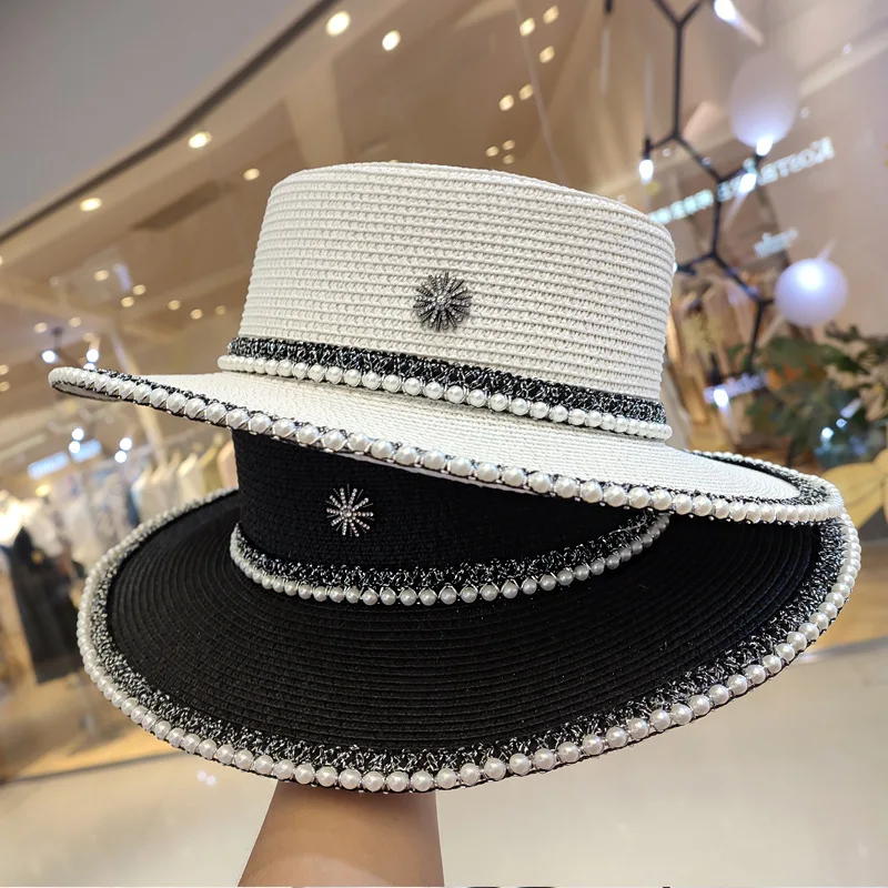 

Luxury Rhinestone White Women's Hats Wide Brim Hat French Lacework With Pearl Retro Fashion Women's Cap Flat top hat Beach Tide