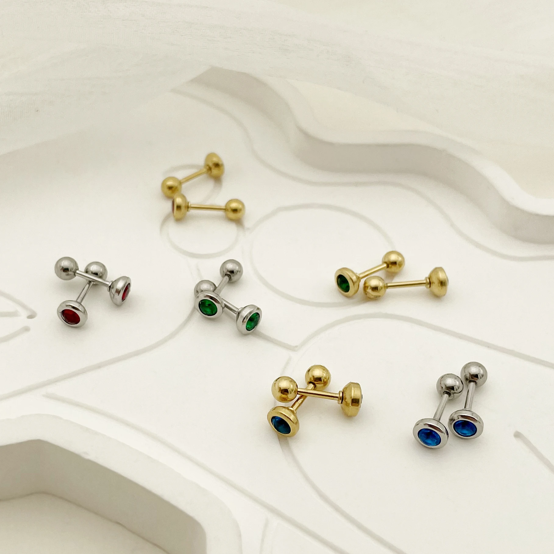 Fashion Delicate Exquisite Round Colorful Zircon Earrings Gold Color Metal Classic Elegant Stud Earrings For Women Jewelry Gift
Fashion Delicate Exquisite Round Colorful Zircon Earrings Gold Color Metal Classic Elegant Stud Earrings For Women Jewelry Gift