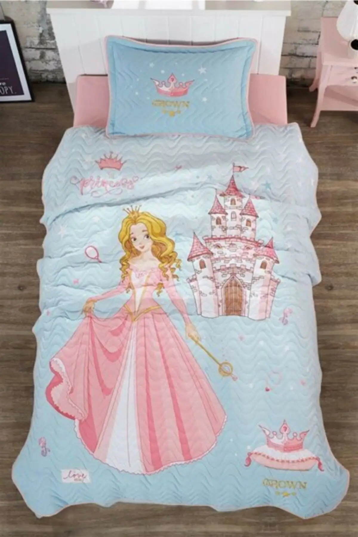 Bedding Set Fashion Quality Soft Home Textile Bed Sheets Luxury Bedding Duvet Cover Set Single Size bedbedspreads
Bedding Set Fashion Quality Soft Home Textile Bed Sheets Luxury Bedding Duvet Cover Set Single Size bedbedspreads