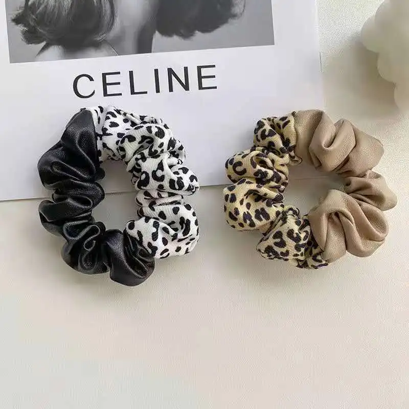 Classic Leopard Hair Ties Leather Stitching Elastic Hair Bands Scrunchies Hair Accessories For Women Fashion Elegant Headwear
Classic Leopard Hair Ties Leather Stitching Elastic Hair Bands Scrunchies Hair Accessories For Women Fashion Elegant Headwear