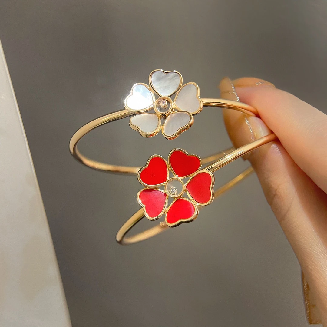 Hot Brand 925 Sterling Silver Fashion Luxury For Women Wedding Party Gift Ladies Flowers Heart Bangle Jewelry Girl Bangle
Hot Brand 925 Sterling Silver Fashion Luxury For Women Wedding Party Gift Ladies Flowers Heart Bangle Jewelry Girl Bangle