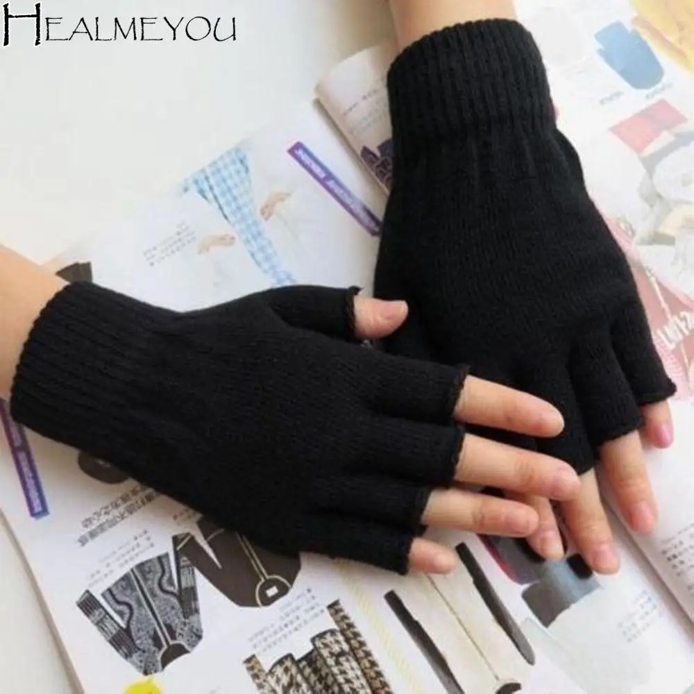 New Men's Black Knit Fingerless Gloves Fall And Winter Outdoor Stretch Warm Half-finger Riding Gloves
New Men's Black Knit Fingerless Gloves Fall And Winter Outdoor Stretch Warm Half-finger Riding Gloves