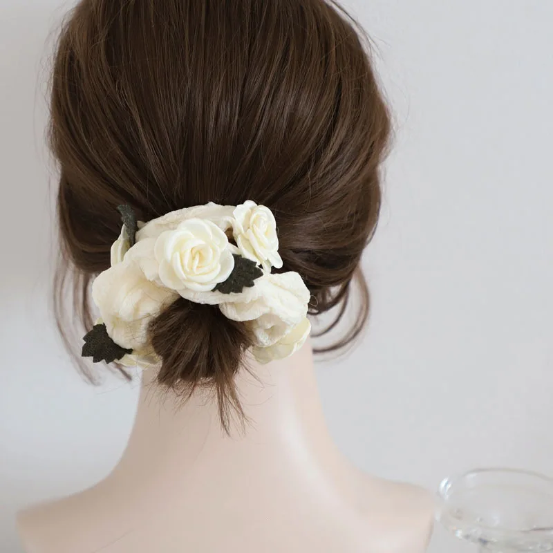 Резинки для волос женские, эластичные завязки с цветами розы, свадебные аксессуары для волос 
Резинки для волос женские, эластичные завязки с цветами розы, свадебные аксессуары для волос