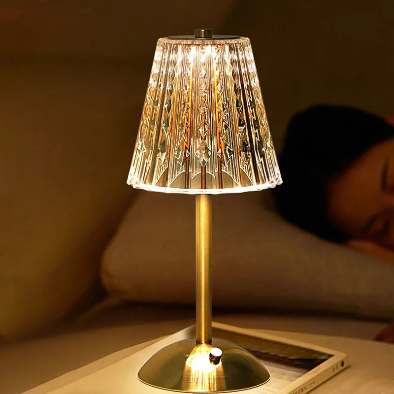 LED Crystal Table Lamp with Box Touch Dimming Night Light Eye-Protection Reading Light for Coffee/Bar/Hotel/Bedroom Wedding
LED Crystal Table Lamp with Box Touch Dimming Night Light Eye-Protection Reading Light for Coffee/Bar/Hotel/Bedroom Wedding