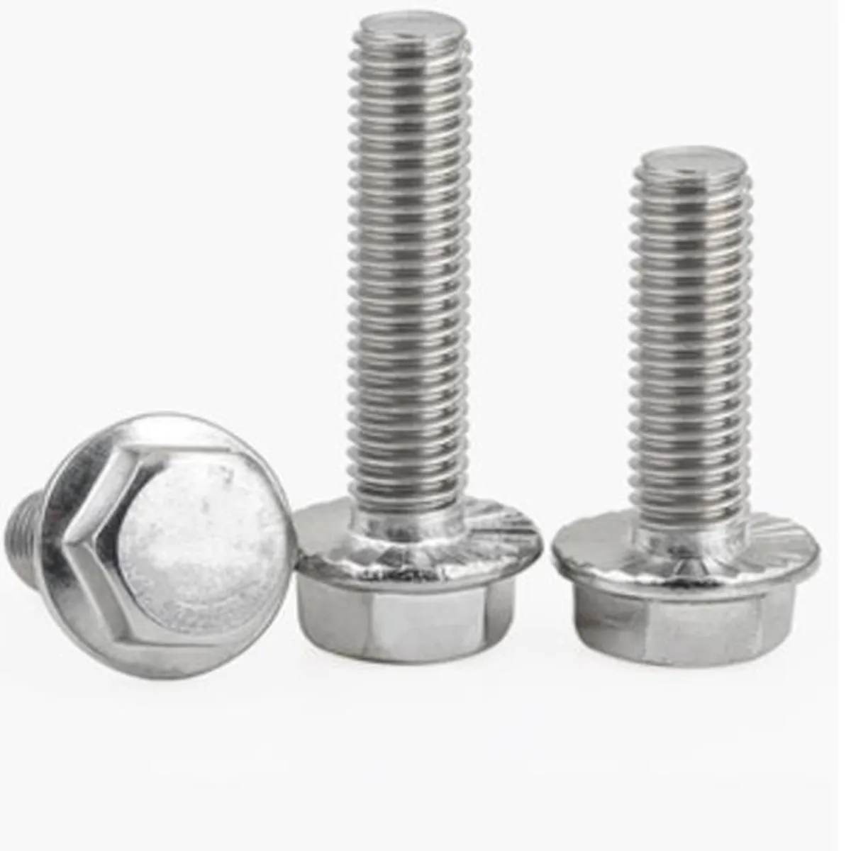 

1/10pcs M4 M5 M6 M8 M10 M12 A2-70 304 Stainless Steel GB5787 Hexagon Head with Serrated Flange Cap Screw Hex Washer Head Bolt A1