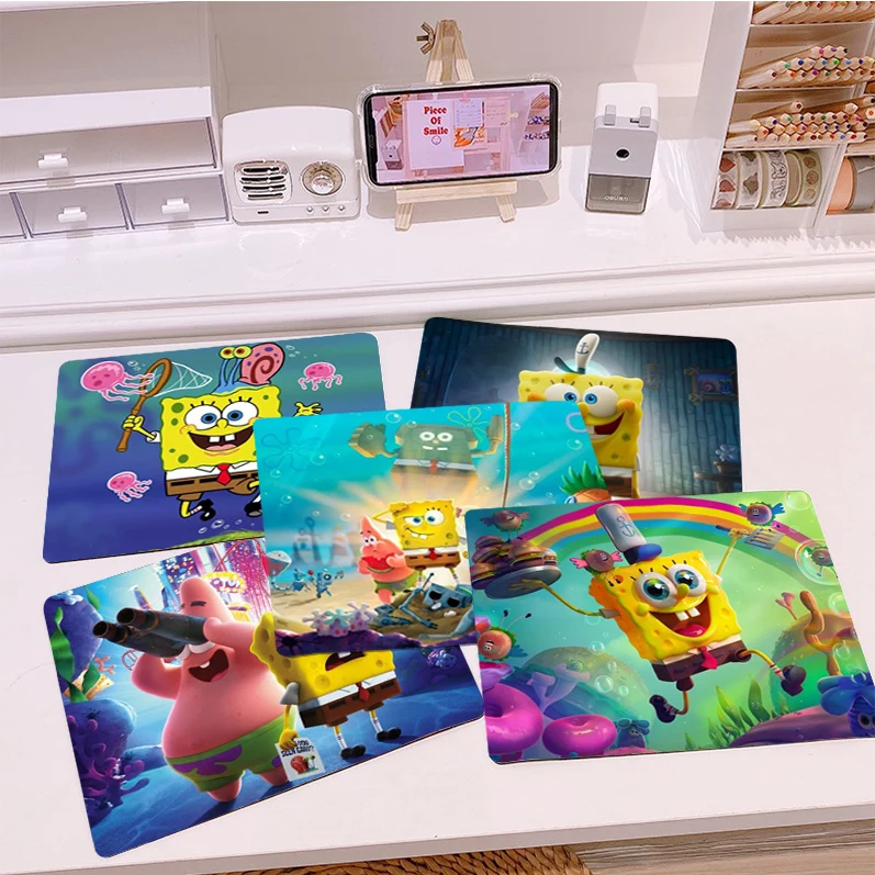 MINISO Sspon-Gebobs Lockedge Office Student Gaming Thickened Large Writing Pad Non-slip Cushion Mouse Pad for PC Computer Table
MINISO Sspon-Gebobs Lockedge Office Student Gaming Thickened Large Writing Pad Non-slip Cushion Mouse Pad for PC Computer Table