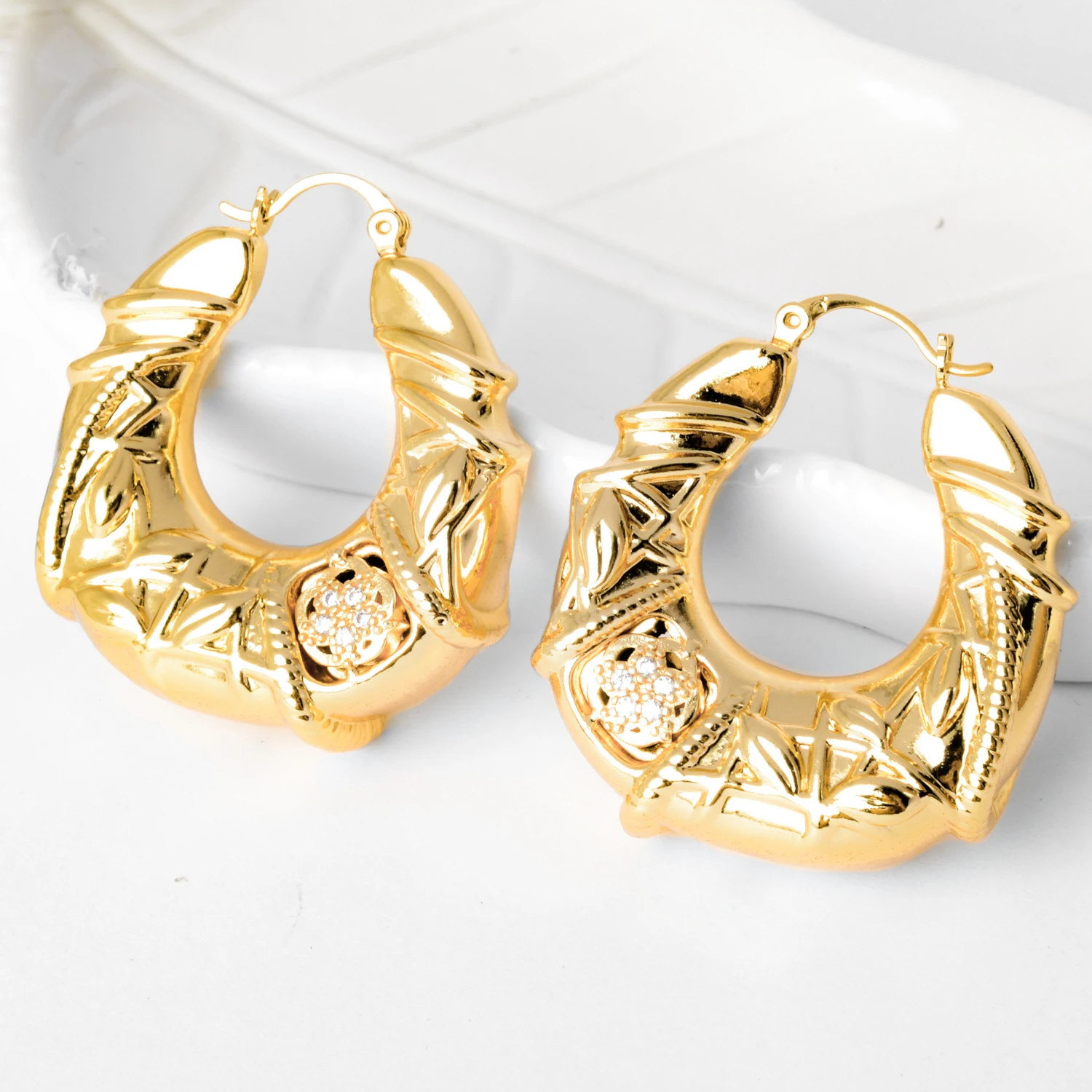 Diana Baby Jewelry High Quality Copper Gold Color Big Round Earrings for Women Girls African Ornament Jewelry Christmas Earring
Diana Baby Jewelry High Quality Copper Gold Color Big Round Earrings for Women Girls African Ornament Jewelry Christmas Earring