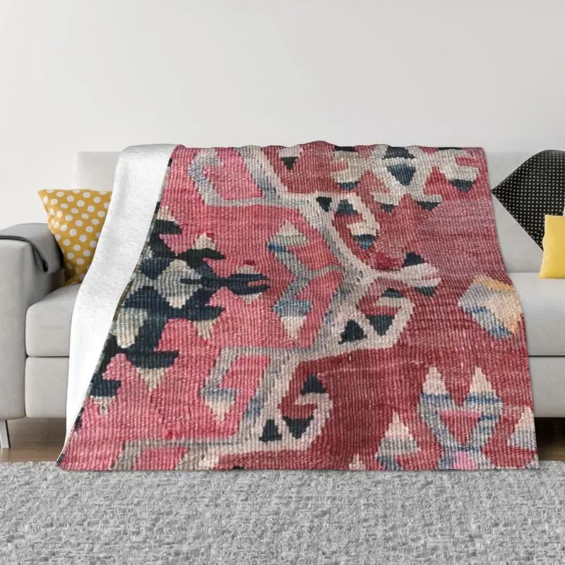 Boho Kilim Persian Carpet Woven Textile Blanket Flannel Fleece Warm Turkish Tribal Ethnic Art Throw Blankets For Sofa Bedspreads
Boho Kilim Persian Carpet Woven Textile Blanket Flannel Fleece Warm Turkish Tribal Ethnic Art Throw Blankets For Sofa Bedspreads