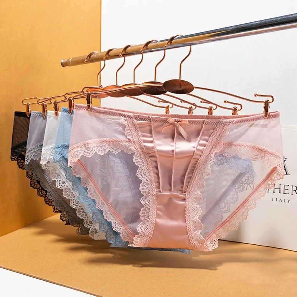 Vintage Bow Satin Lace Panties Women Girl Hollow Mesh Underwear Fashion Transparent Briefs Breathable Middle Waist Underpants
Vintage Bow Satin Lace Panties Women Girl Hollow Mesh Underwear Fashion Transparent Briefs Breathable Middle Waist Underpants