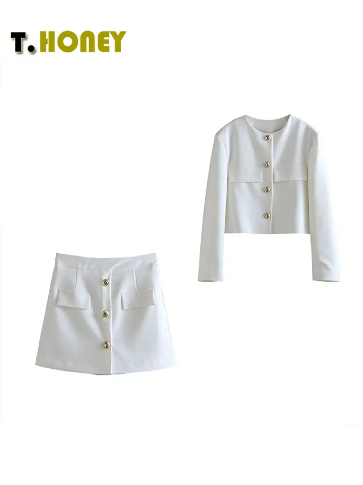 TELLHONEY Women Fashion O-Neck Crop Blazer Jacket High Waist A Line Skort Gold Button Decoration Lady Elegant Two Pieces Sets
TELLHONEY Women Fashion O-Neck Crop Blazer Jacket High Waist A Line Skort Gold Button Decoration Lady Elegant Two Pieces Sets