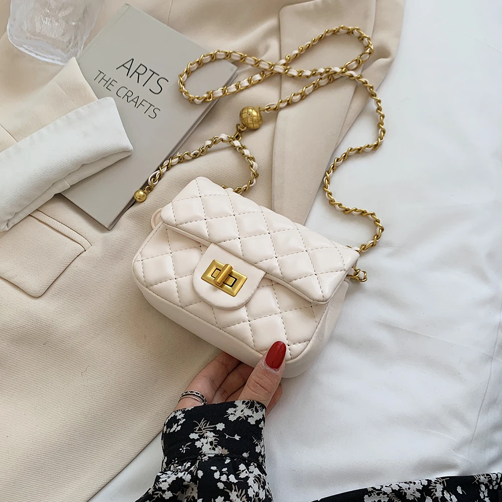 Women Shoulder Bags Fashion Checker PU Leather Messenger Bag Women Solid Color Crossbody Bags Chain Mini Flap Purse
Women Shoulder Bags Fashion Checker PU Leather Messenger Bag Women Solid Color Crossbody Bags Chain Mini Flap Purse