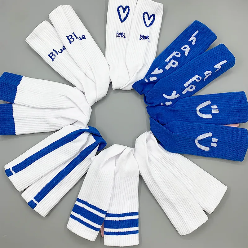 Носки женские хлопковые в стиле хип-хоп с надписью
Носки женские хлопковые в стиле хип-хоп с надписью