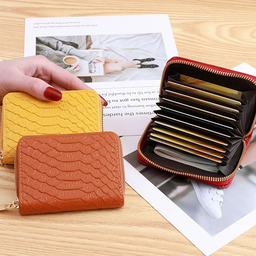 Модный маленький клатч, кошелек на молнии, короткий кошелек, сумка для монет, держатель для карт 
Модный маленький клатч, кошелек на молнии, короткий кошелек, сумка для монет, держатель для карт