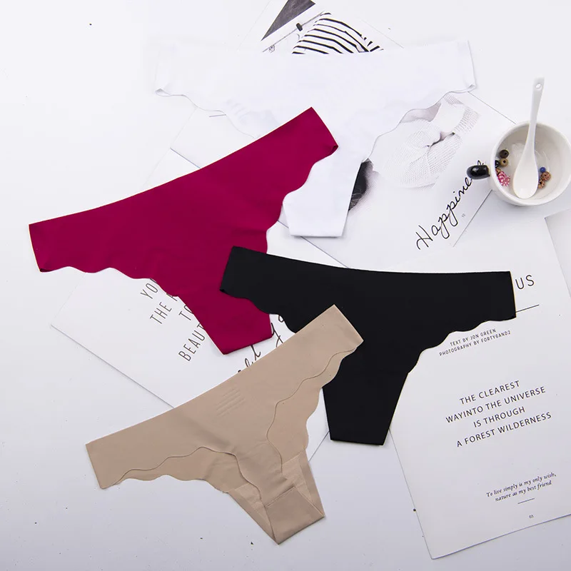 Women G-String Panties Sexy Lingerie Ice Silk Low Waist Briefs Transparent Super Thin Thongs Comfortable Underwear
Women G-String Panties Sexy Lingerie Ice Silk Low Waist Briefs Transparent Super Thin Thongs Comfortable Underwear