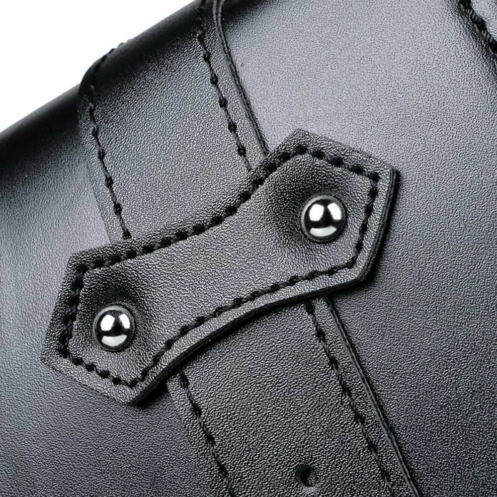 Hot New Saddlebag Made Model PU Replacement Series W/ side storage Black For Harley Sportster XL 883 1200 48 72
Hot New Saddlebag Made Model PU Replacement Series W/ side storage Black For Harley Sportster XL 883 1200 48 72